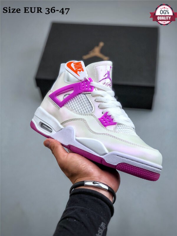 Air Jordan 4 RetroHyper Violet