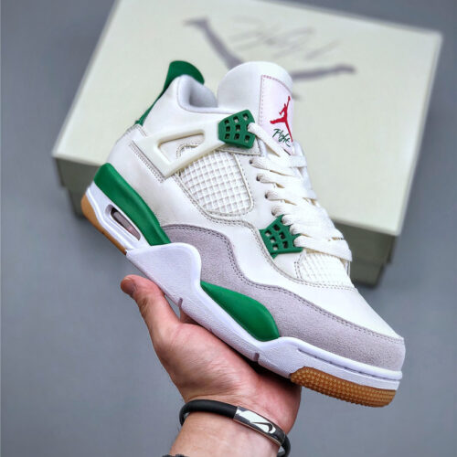 SB x Air Jordan 4 Pine Green